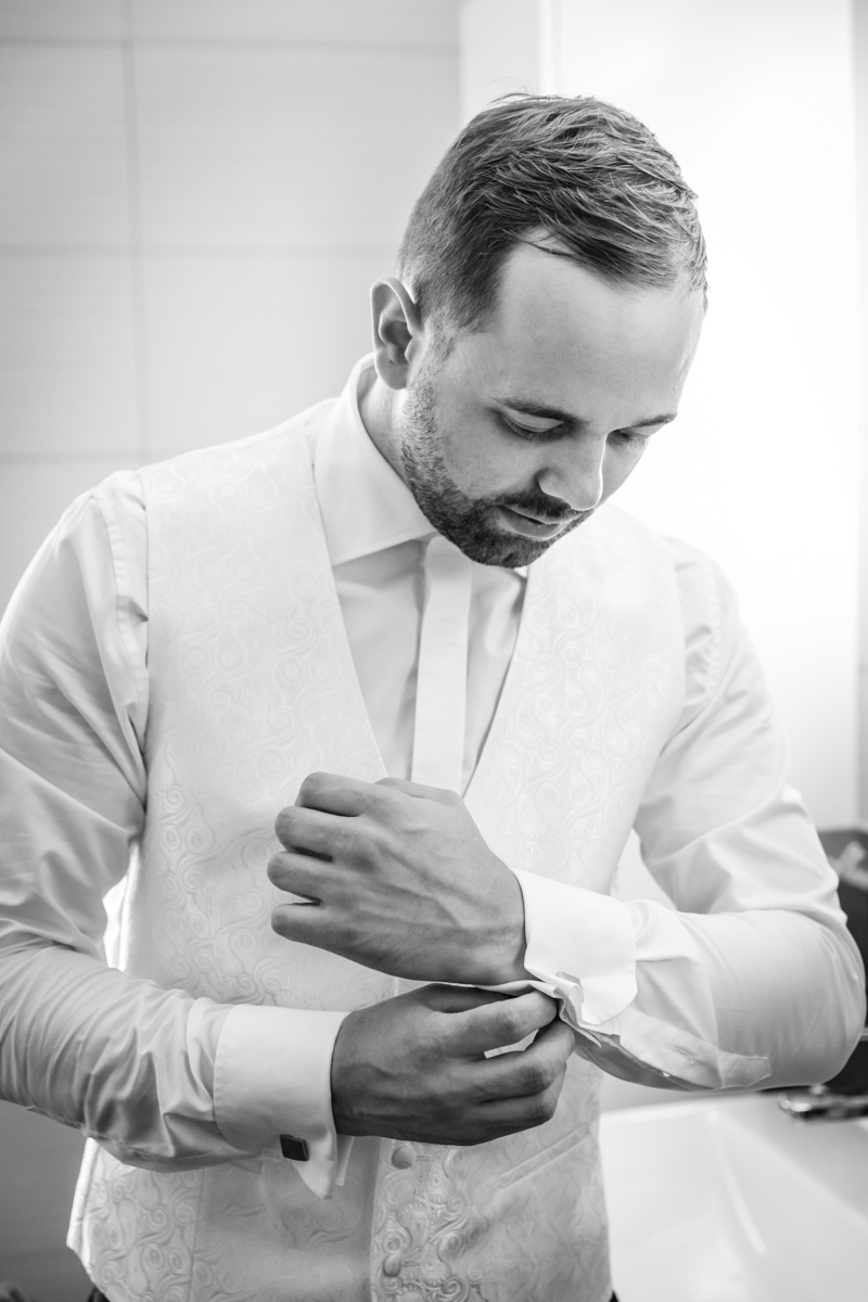 Verena und Florian katharina-boeld-hochzeitsfotografie-portraitfotografie-paarfotografie-people-horgau-augsburg-wedding (5 von 128)