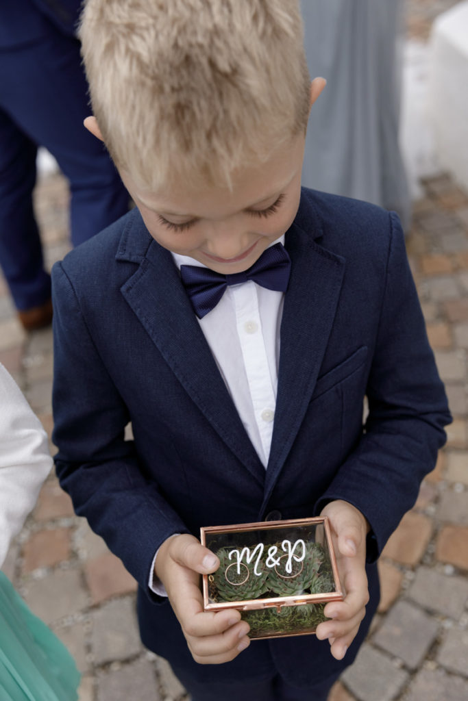 Die Hochzeit von Pascal & Marina -katharina boeld photography-hochzeitsfotograf augsburg- hochzeitsfotografie-brautpaar fotoshooting-augsburg-horgau-neugeborenen fotografie-portrait augsburg (37 von 79)