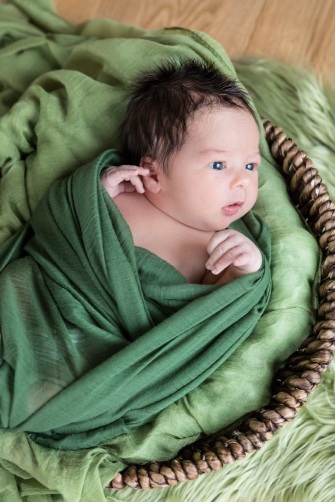 Newborn fotoshooting-katharina boeld photography-neugeborenen fotografie-augsburg-horgau-hochzeitsfotograf-fotograf-fotograf kommt nach hause-boeld-katharina-baby-portrait-paarshooting (4 von 8)